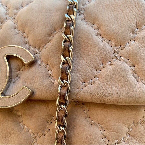 SOLD ON PMT PLAN: Chanel Quilted Mini Flap - Picture 4 of 8